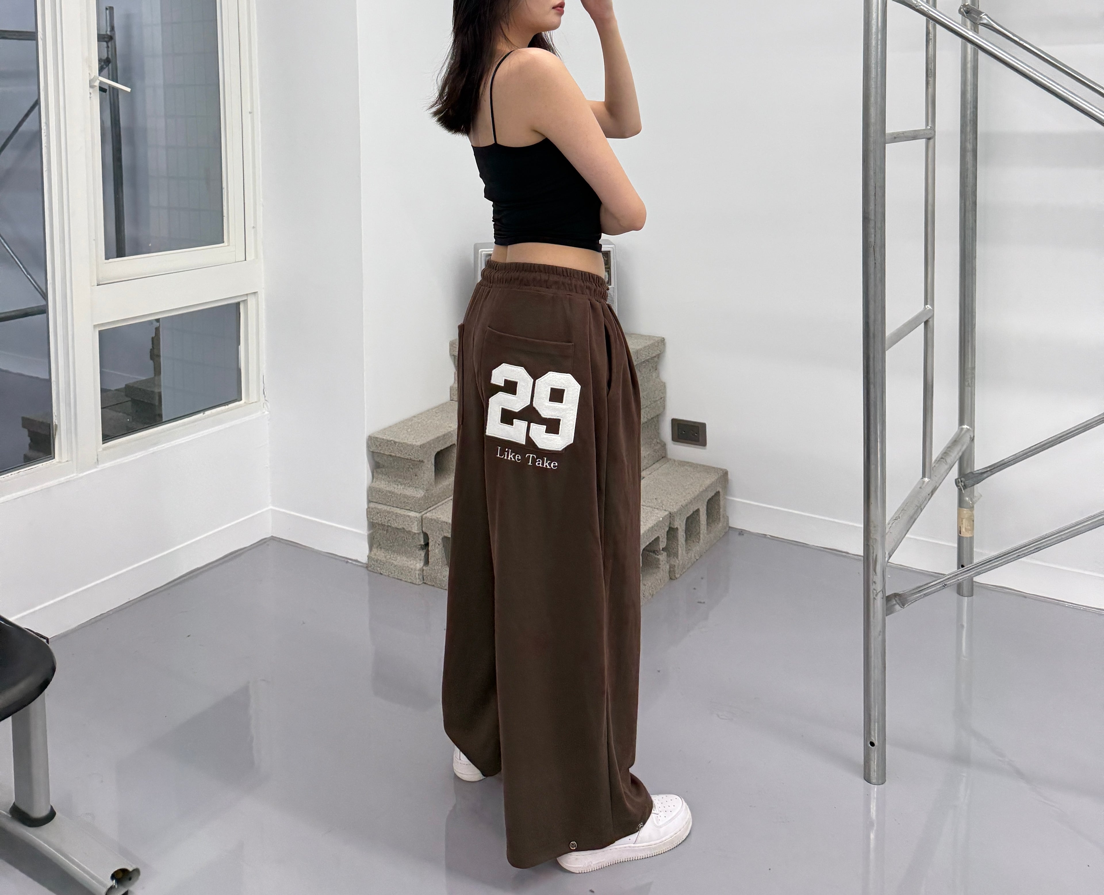 Lucky No.29 落地薄棉褲