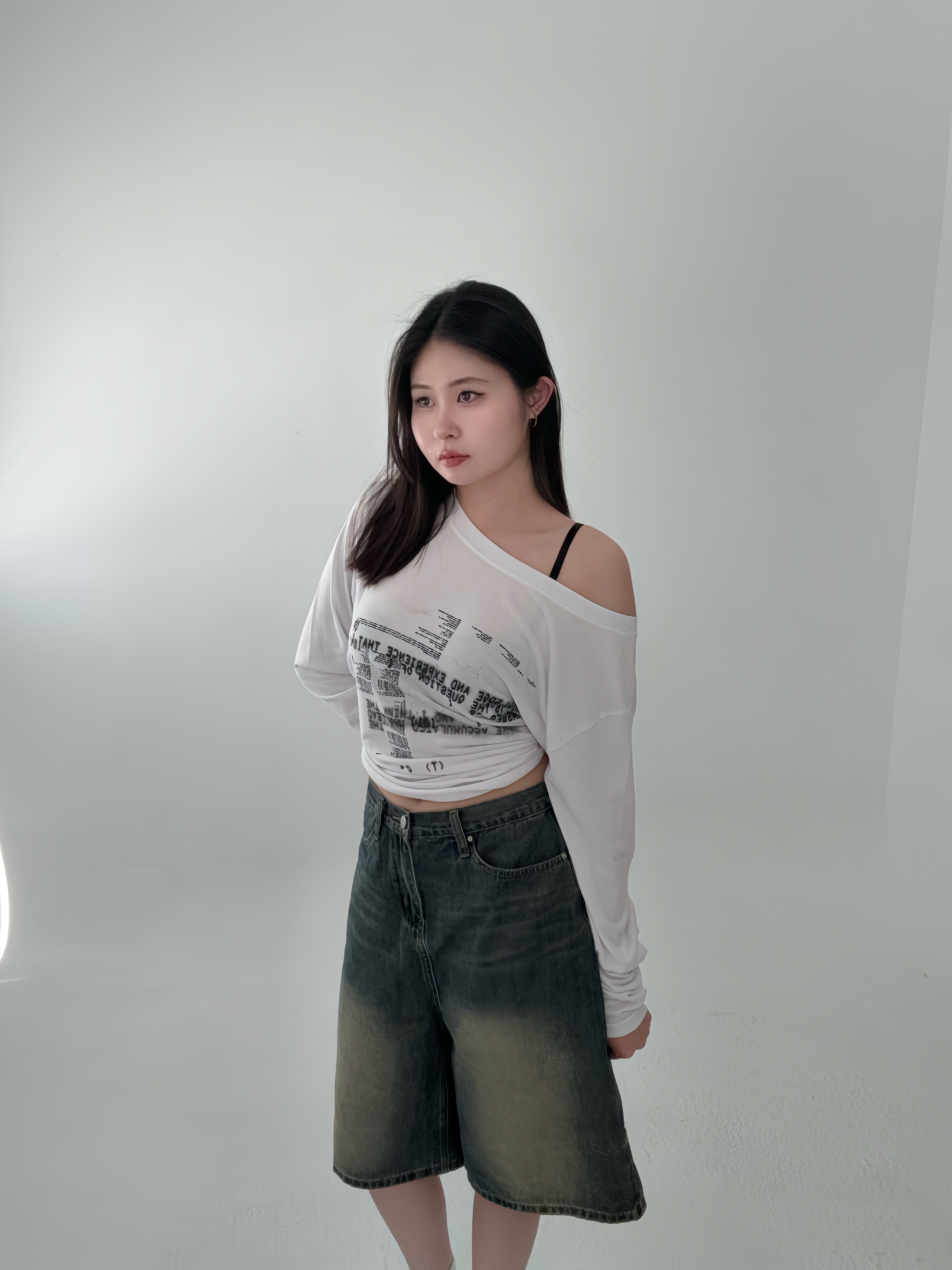 Sunday Ease 慵懶斜肩薄長袖|入秋單品