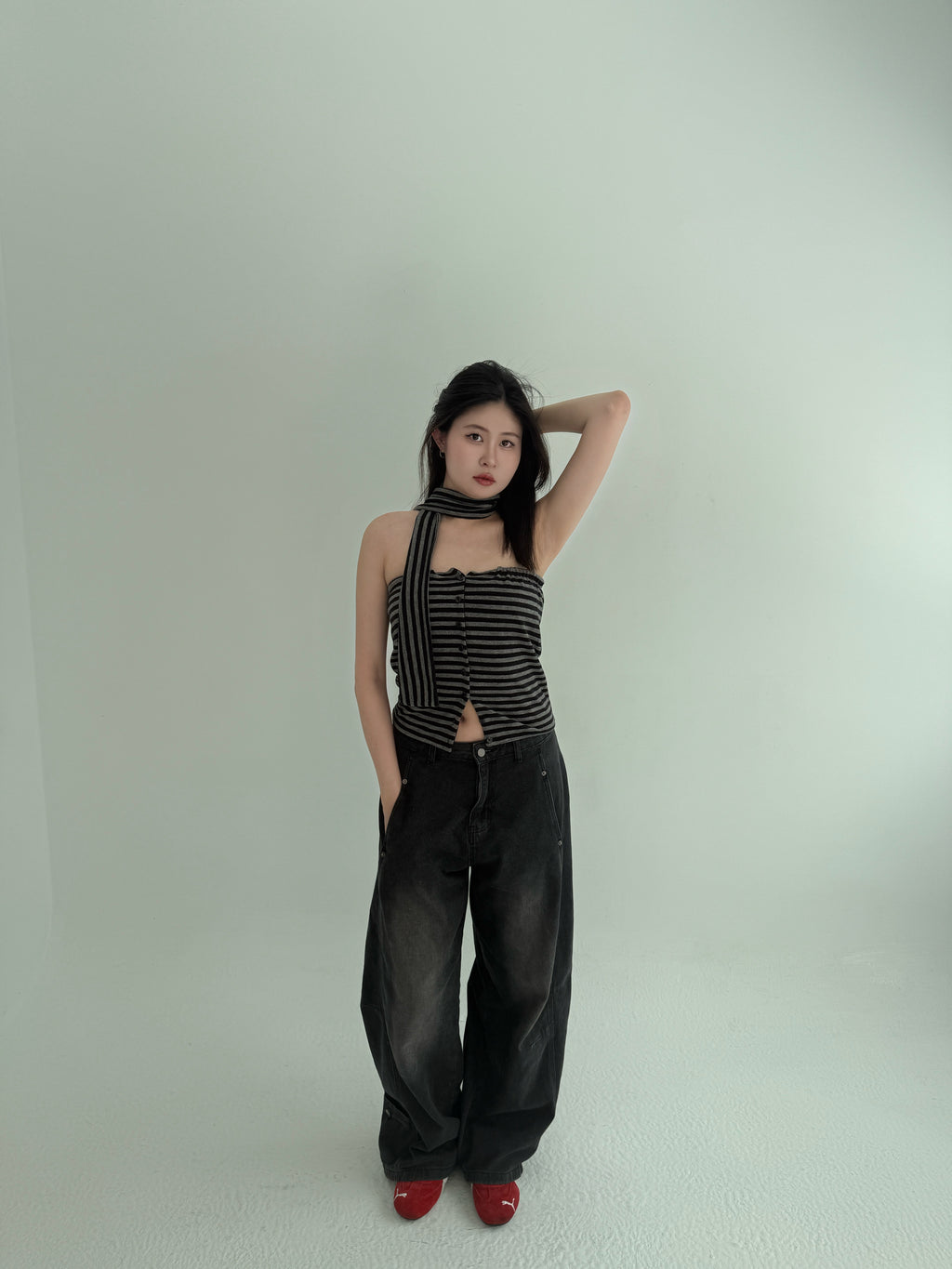 Double Mood 寬帶繞脖平口背心