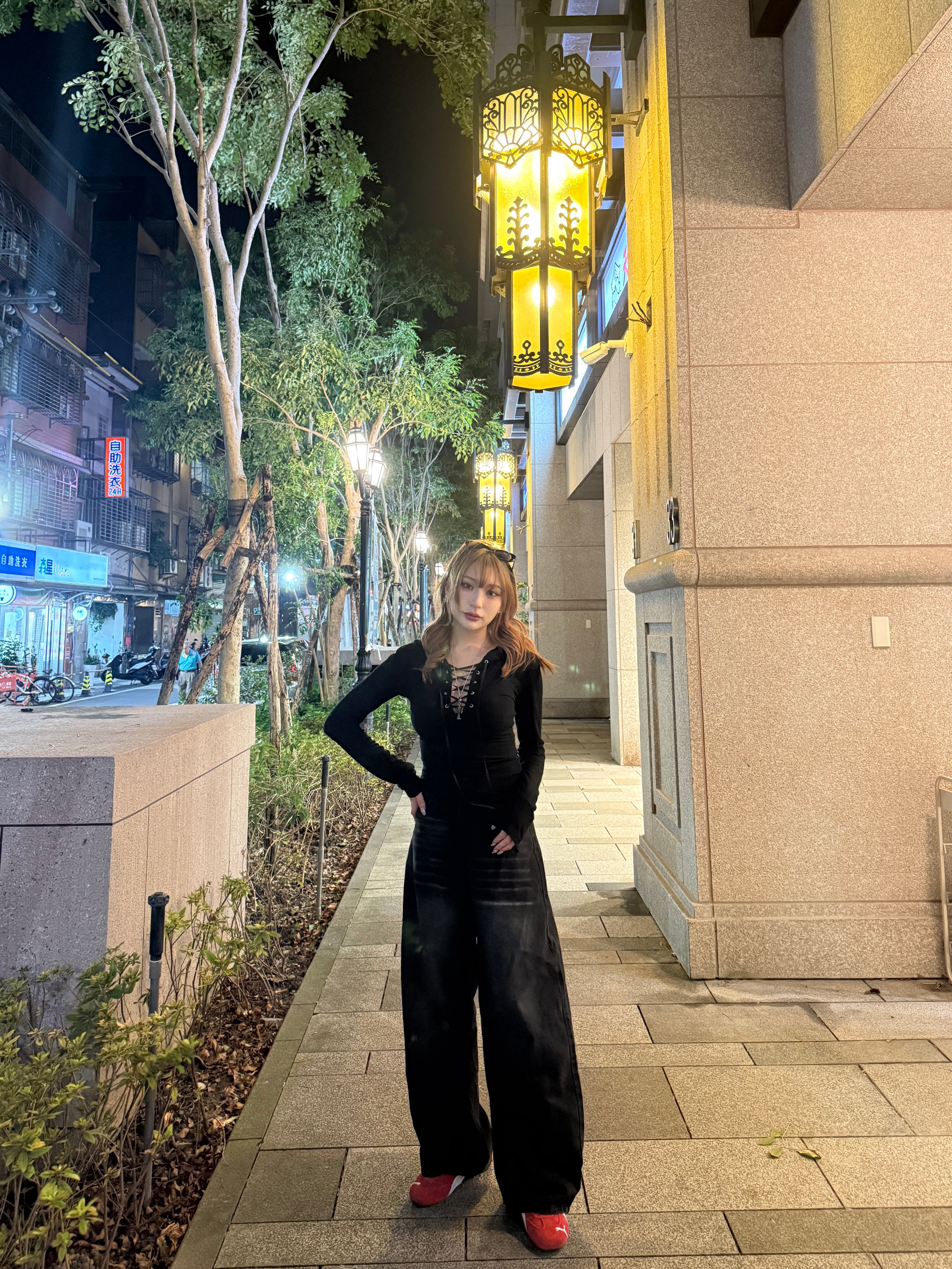 超強比例神褲✨小個女必入！！字母十字刺繡牛仔褲