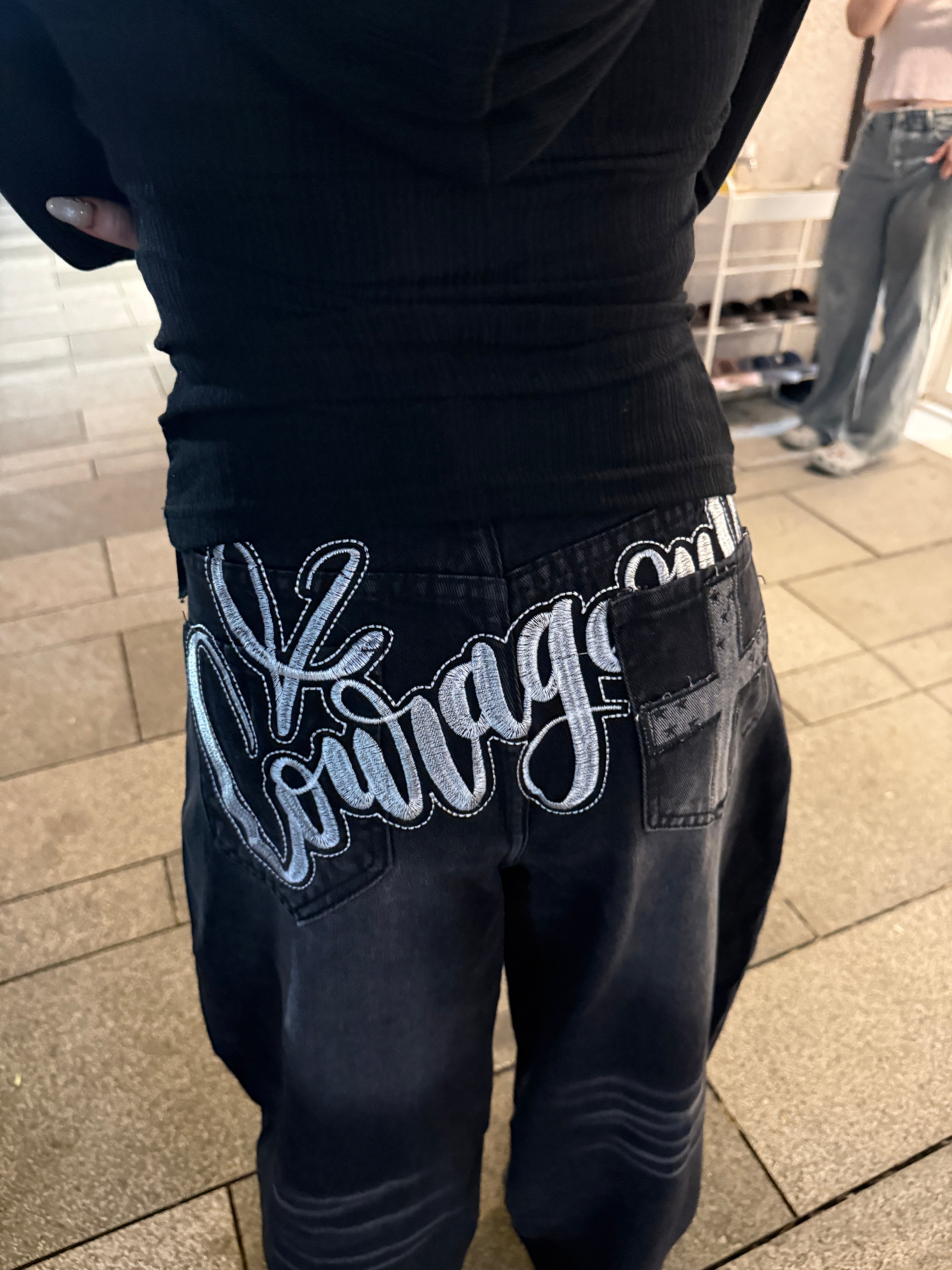 超強比例神褲✨小個女必入！！字母十字刺繡牛仔褲